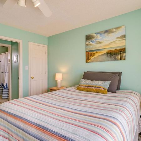 Topsail Beach Vacation Rental Steps To Shore! Exterior photo